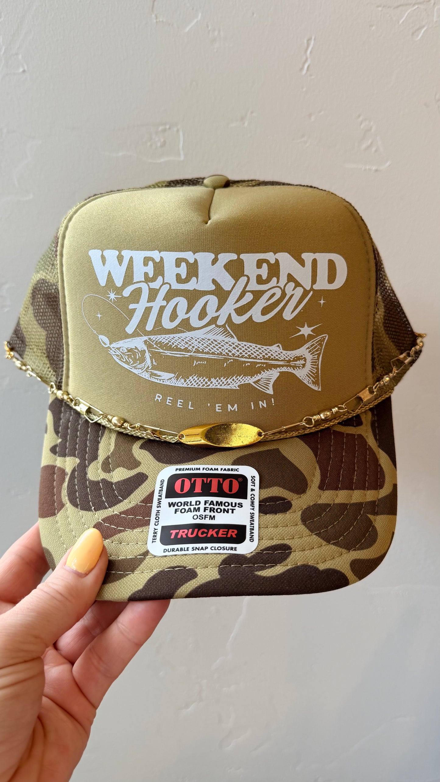 Weekend Hooker Trucker With Lure chain